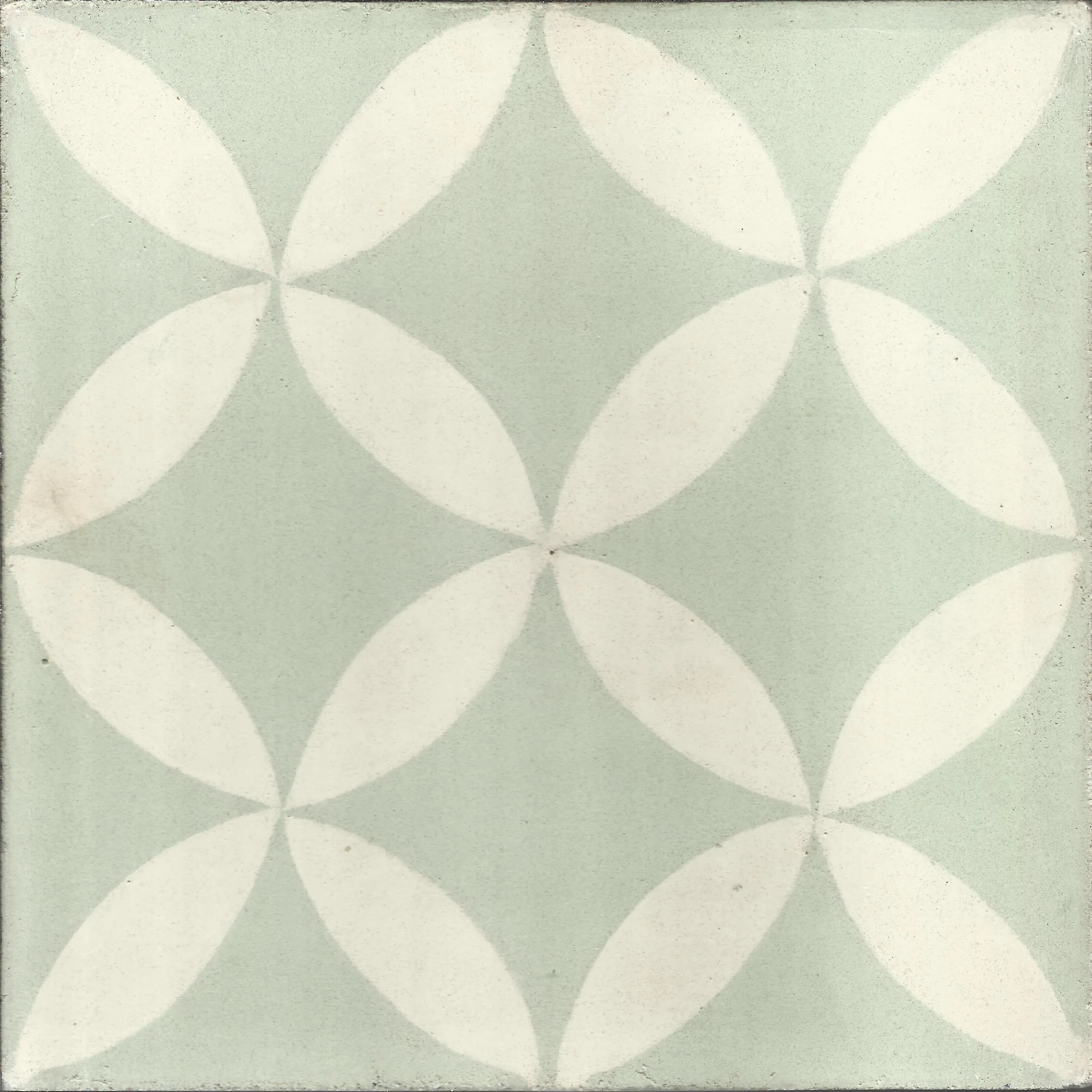 Arabesque Grande — Burgundy — Handmade Moroccan Cement Tile