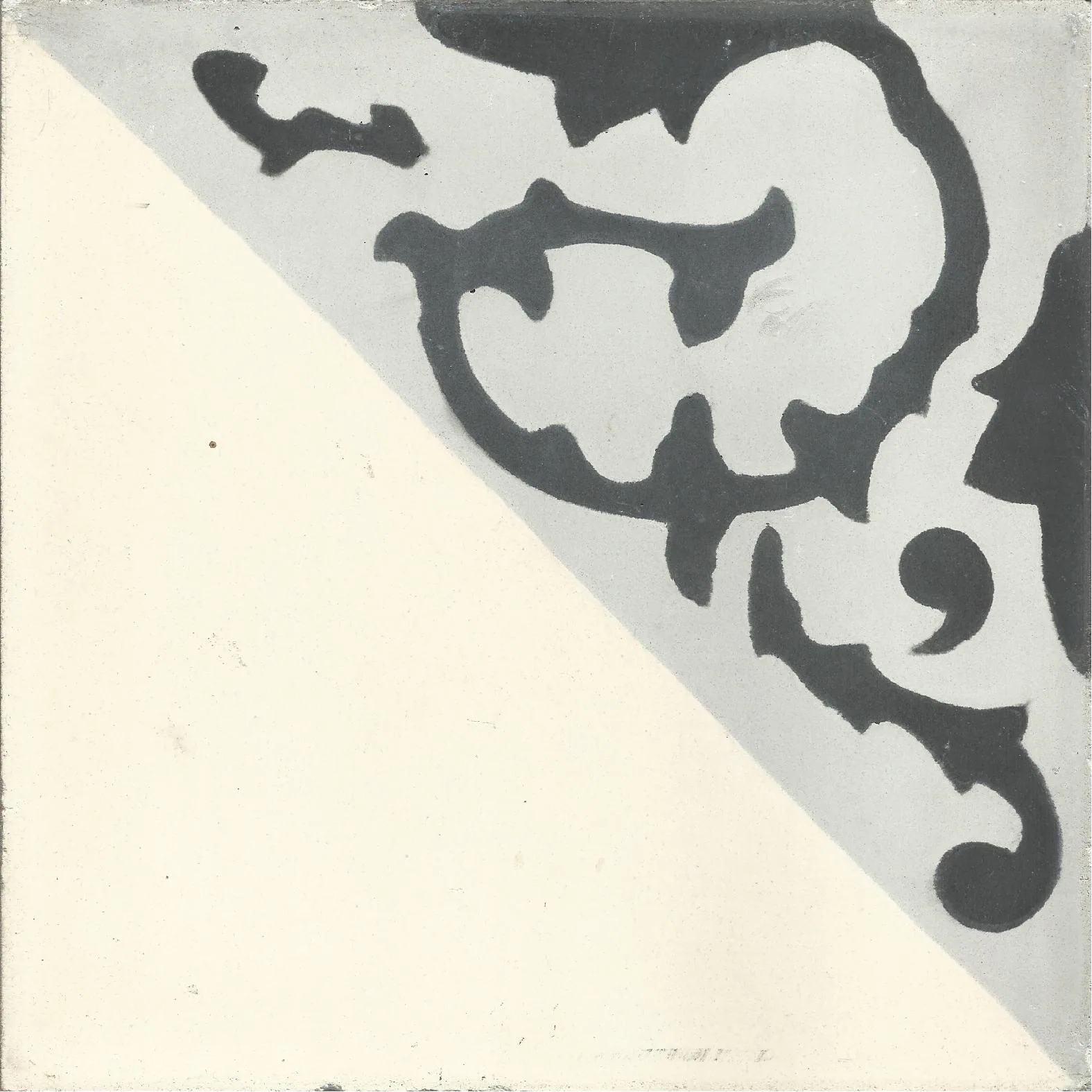 Rich Cross — Ivory — Handmade Moroccan Cement Tile